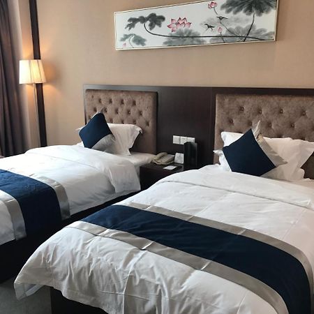 Hubei Airport Business Hotel Tianhe Airport Branch Wuhan Bagian luar foto