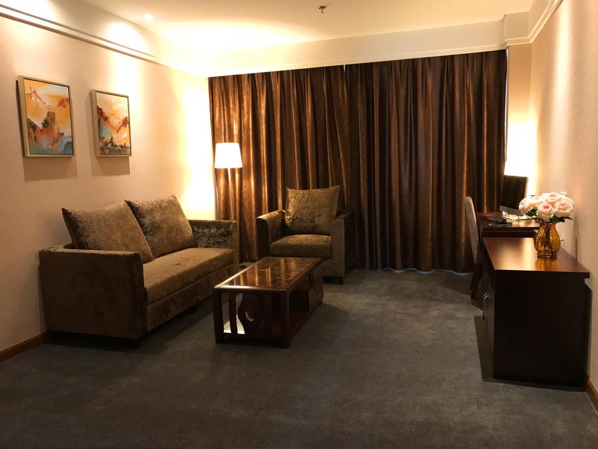 Hubei Airport Business Hotel Tianhe Airport Branch Wuhan Bagian luar foto